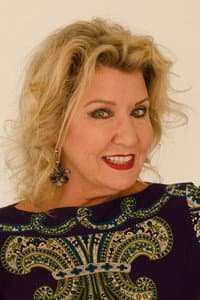 Amanda Muggleton in Queen of the Road