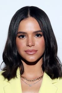 Bruna Marquezine in Blue Beetle