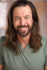 Derek McMahan in Extraction, USA
