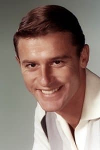 Roddy McDowall in Shakma