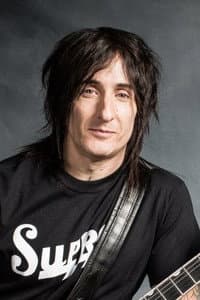 Richard Fortus in Guns N' Roses - Live from the O2 Arena London