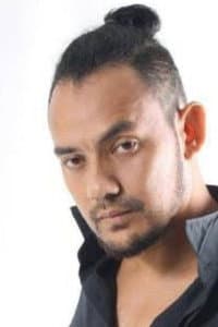 Ebi Kornelis in M.O.X: Misi Operasi X