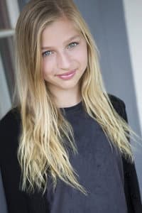 Hannah Motola in Let Go
