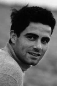 Nino Castelnuovo in Con gli occhi dell'assassino