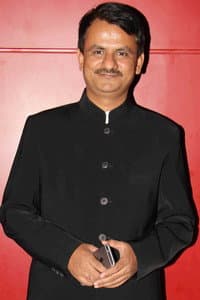 Girish Kulkarni in Pune 52