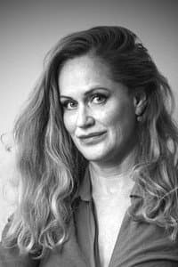Amanda Jane York in Monsternado