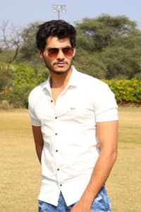 Chaitanya Chaudhary in Bham
