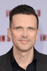 Ashley Hamilton in Lost in Africa