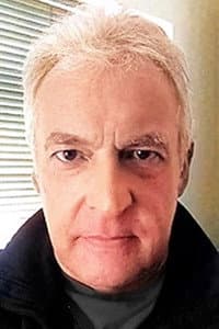 Dan Russell in The World of Peter Rabbit and Friends: The Tailor of Gloucester