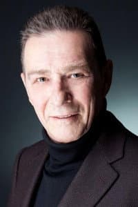 Héctor Colomé in AzulOscuroCasiNegro
