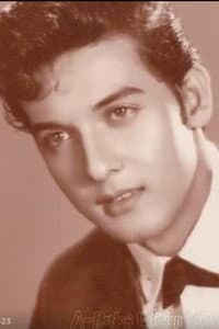 Eddie Mesa in Rolling Rockers