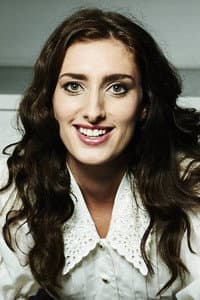 Jessica Knappett in Drifters