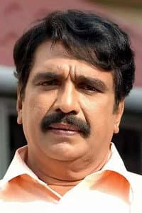 Cochin Haneefa in 3 വിക്കറ്റിന് 365 റണ്‍സ്