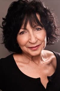 Janice Leola Hall in Il signor Bruschino