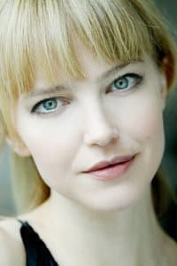Janicke Askevold in China Salesman