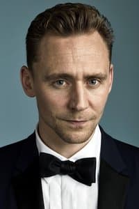 Tom Hiddleston in National Theatre Live: Coriolanus