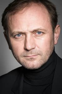 Andrzej Chyra in Kamienie na szaniec