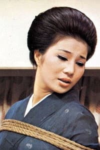 Naomi Tani in 飢えた淫獣