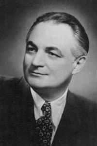 László Földényi in Az én lányom nem olyan