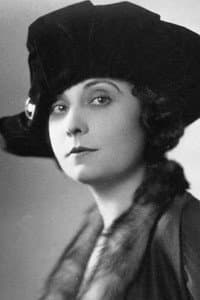Maude George in Isle of Lost Men