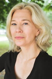 Manon Lussier in La disparition des lucioles