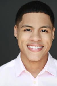 Juan Collado in Mad Bills to Pay (or Destiny, dile que no soy malo)