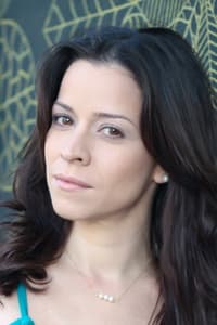 Jazmin Caratini in Sanky Panky 3