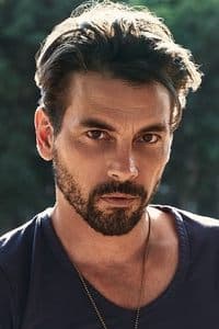 Skeet Ulrich in Salvation