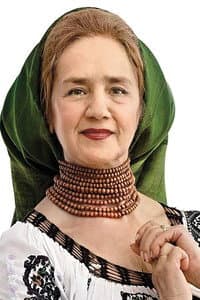Sofia Vicoveanca in Tusea și junghiul