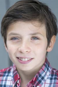 Elliot Daurat in Adieu l'enfance