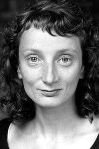 Amanda Lawrence in Henry VIII - Live at Shakespeare's Globe