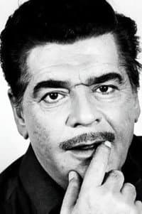 Ajit Khan in Char Dil Char Rahen
