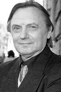 Vladimir Vorobyov in От зарплаты до зарплаты