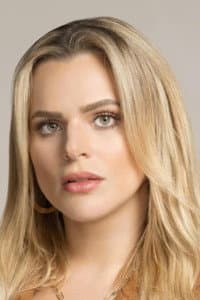 Isabella Castillo in La Usurpadora