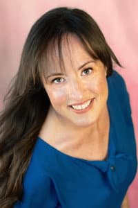 Amanda Medlin in Pink Sync