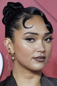 Joy Crookes in Ish
