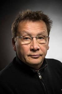 Serge Larivière in Un Honnête commerçant