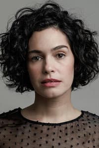 Maria Flor in Os Maias - Cenas da Vida Romântica