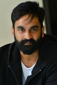 Raja Goutham in Pallakilo Pellikuthuru