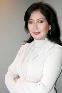 Anna Tairas in Ayahku
