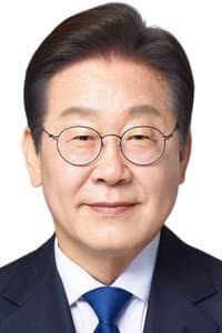 Lee Jae-myung in 2024.12.03 그날 조작된 내란, 감춰진 진실