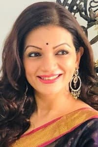 Prachee Shah in Sanam Re