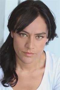 Maria Walker in Mahana
