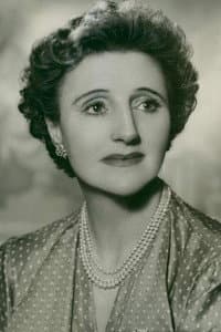 Joyce Carey in The Astonished Heart