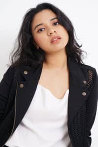 Anne Yasmine in Curriculum Vitae