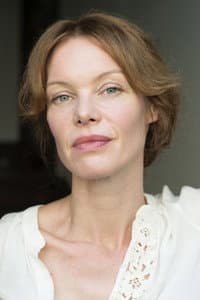 Mona Petri in Lionel