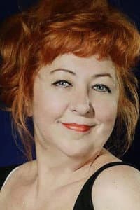 Evelina Sakuro in Глупая пани и разумный пан