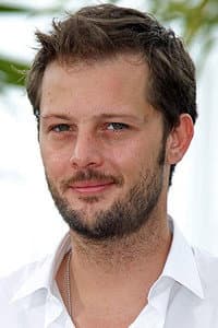 Nicolas Duvauchelle in La Blonde aux seins nus
