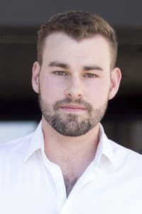 Shayne Hartigan in Top Gunner