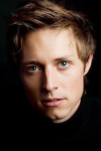 Lukas Perman in Musical Stars singen Levay